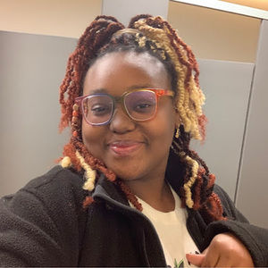 Meet your Posher, Robyn